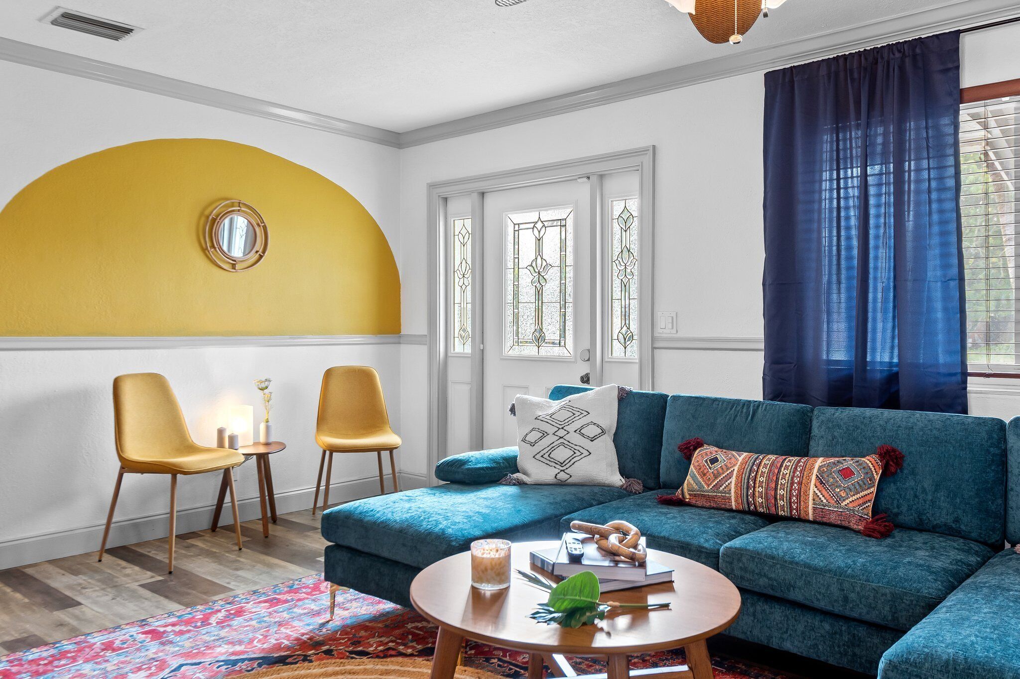 Smart-TV, Tischtennisplatte