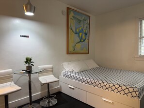 1 chambre, draps fournis