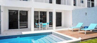 White Coral Luxury Townhouse #4