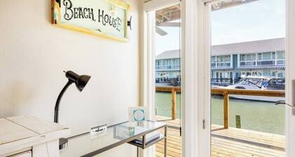 Waterfront Luxury Condo