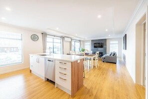 ロビーラウンジ