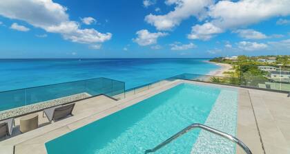 Allure 502. A stunning 2 Bedroom Beachfront Condo
with Breathtaking Ocean Views