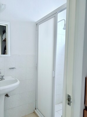 Towels, soap, toilet paper - Comfortable home in San Pedro, quick access to Santa Catarina and Monterrey (San Pedro Garza García)