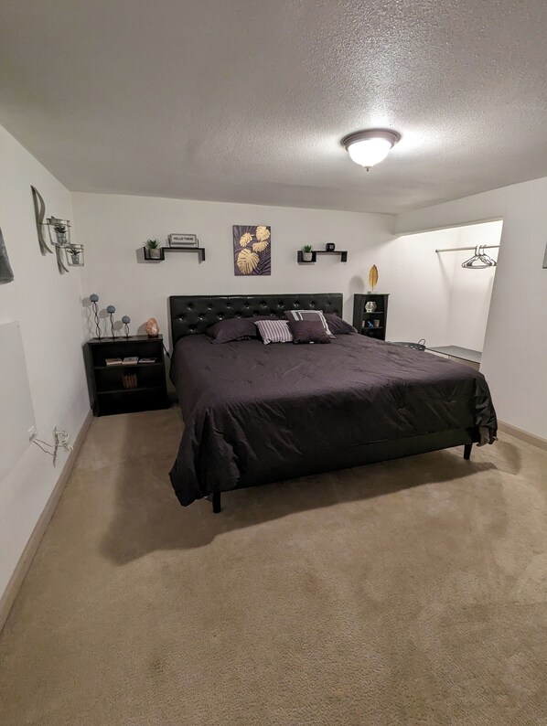 1 室のベッドルーム、アイロン / アイロン台、WiFi、ベッドシーツ