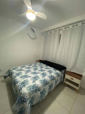 3 dormitorios, escritorio, tabla de planchar con plancha y Internet