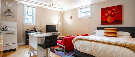 3 室のベッドルーム、アイロン / アイロン台、WiFi、ベッドシーツ