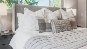 3 bedrooms, iron/ironing board, free WiFi, bed sheets