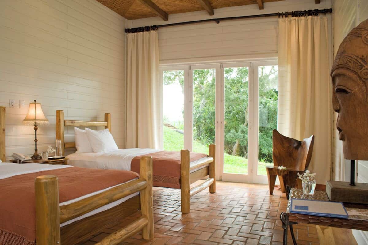 1 Schlafzimmer, Zimmersafe, Schreibtisch, laptopgeeigneter Arbeitsplatz