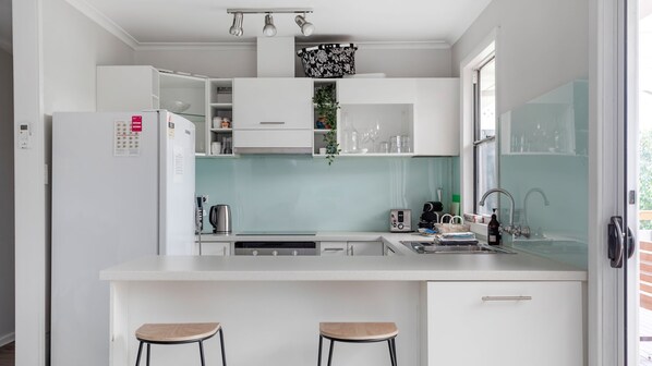 Fridge, microwave, oven, dishwasher