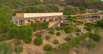 Fachada de la propiedad