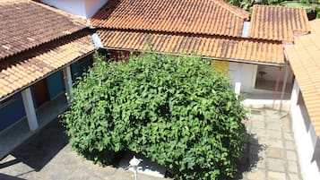 Quarto conforto, vista para o pátio | Vista para o pátio