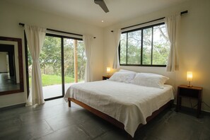 4 Schlafzimmer, Bügeleisen/Bügelbrett, WLAN, Bettwäsche