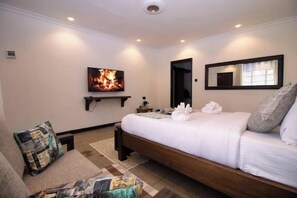1 bedroom, iron/ironing board, WiFi, bed sheets - Arabel's Place 2, Riverside Villas (Nanyuki)