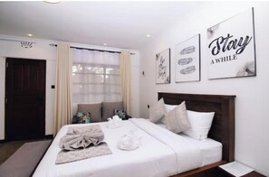 1 chambre, fer et planche à repasser, Wi-Fi, literie fournie