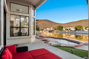 Terrace/patio - New Lakefront w/ Free Boat & Pool & Massage Chair & Near State Farm Stadium (Glendale)