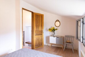 3 soveværelser, strygejern/strygebræt, sengetøj