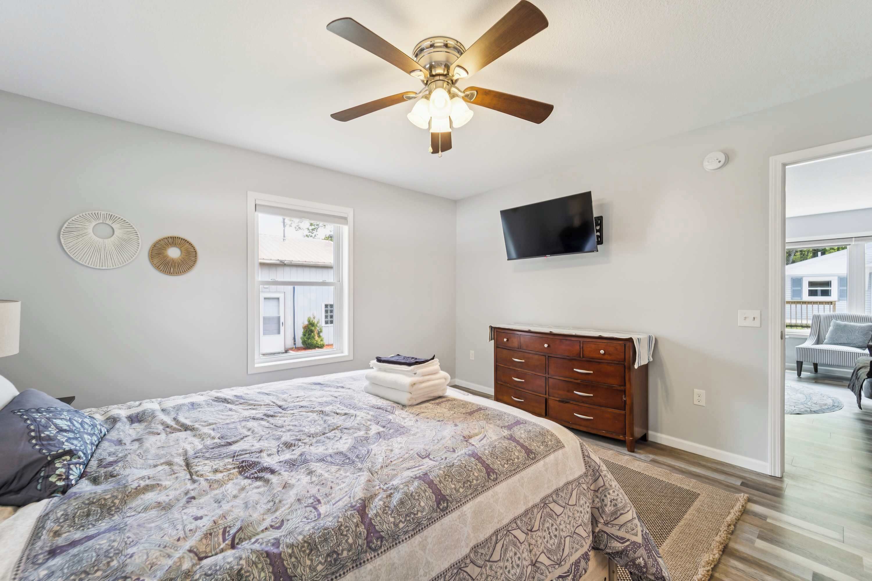 3 chambres, bureau, Wi-Fi, draps fournis