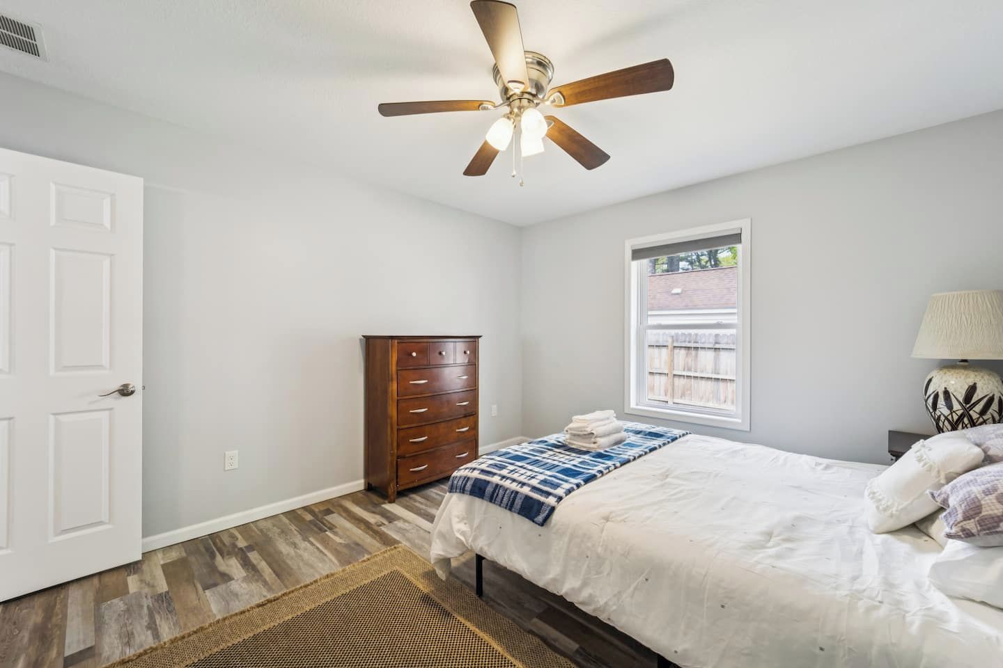 3 chambres, Wi-Fi gratuit, draps fournis