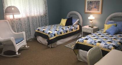 Vermilion Park Inn, #4 Nordic Room w/ensuite