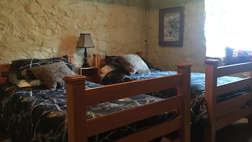 WiFi, bed sheets, wheelchair access