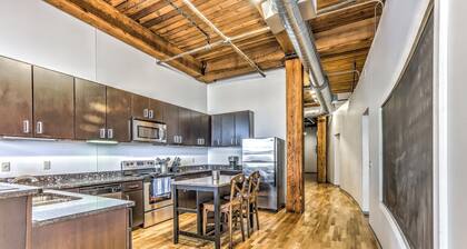 Sleep 8 DWTN Loft-Walk to Convention Ctr & Sights