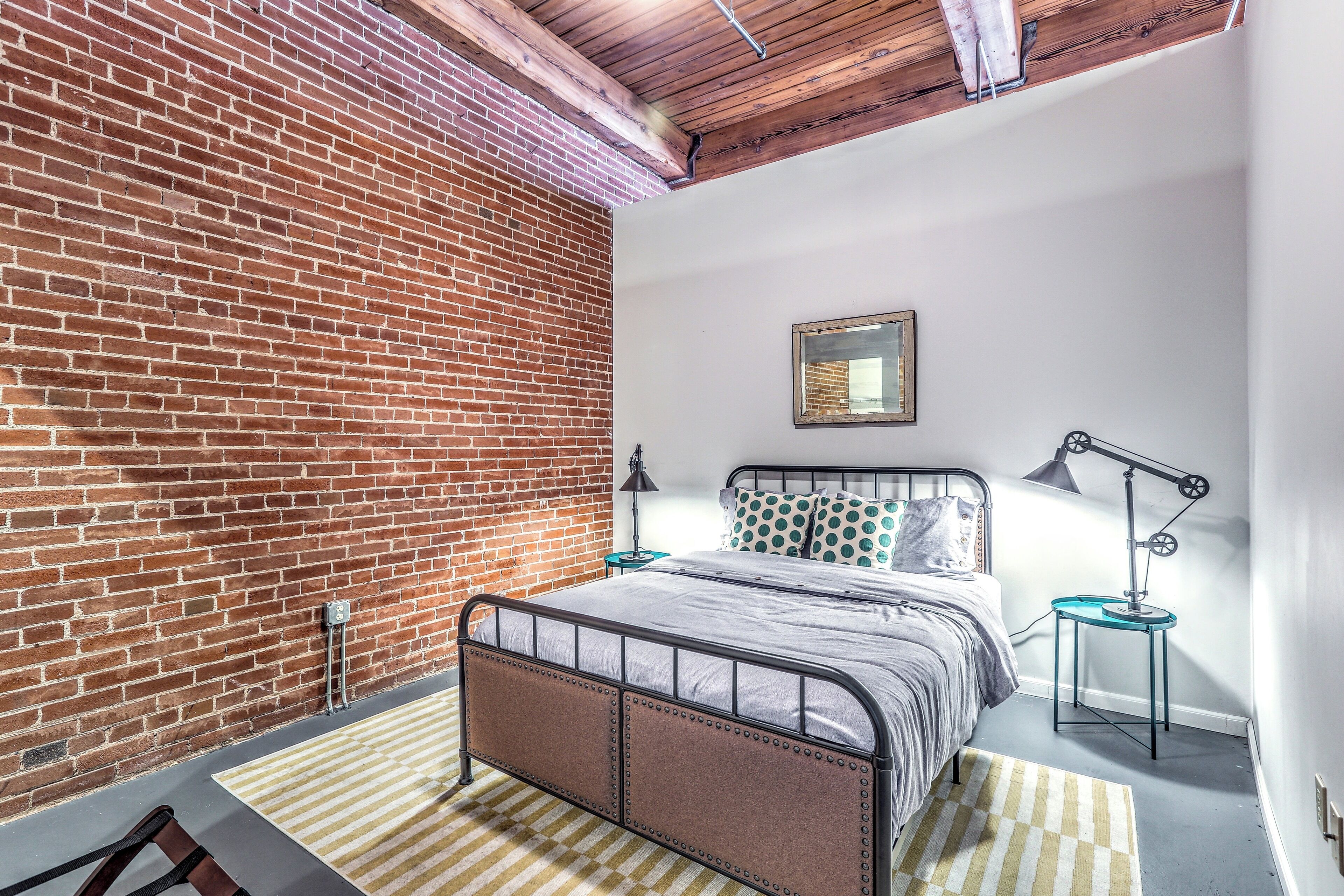 4 habitaciones, cuna de viaje, wifi gratis y ropa de cama 