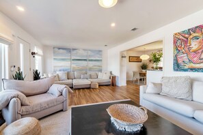 Smart-tv, tafelvoetbal en een tafeltennistafel