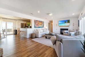 Smart-tv, tafelvoetbal en een tafeltennistafel