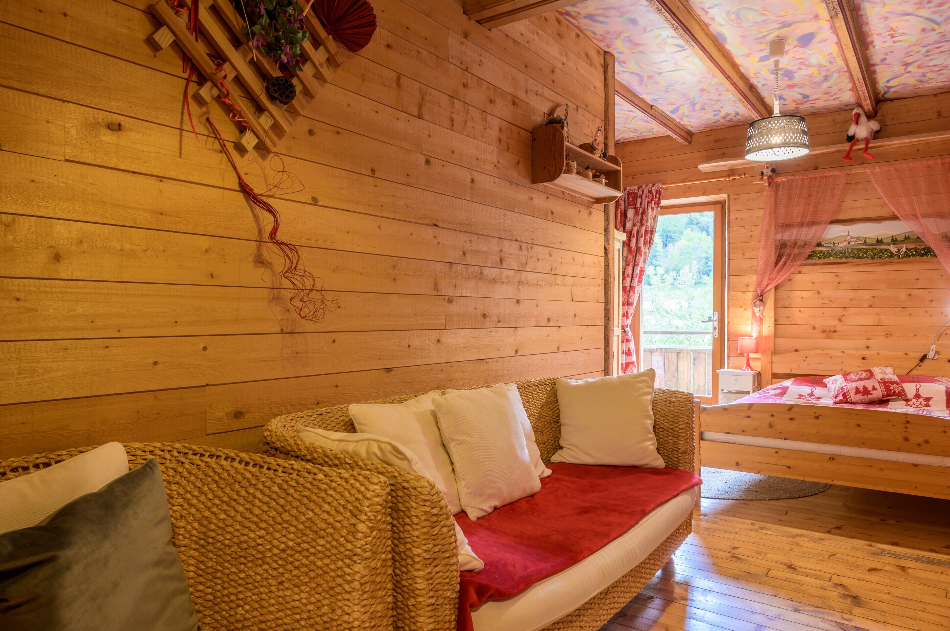 7 chambres, fer et planche à repasser, Wi-Fi gratuit