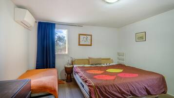 2 habitaciones, wifi gratis y ropa de cama