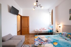 1 habitación, wifi gratis y ropa de cama