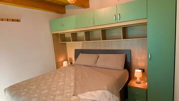 3 Schlafzimmer, Bügeleisen/Bügelbrett, kostenloses WLAN, Bettwäsche