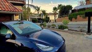 Property grounds - Luxury Modern w/ Great LA Views (Los Angeles)