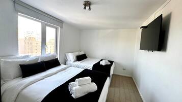 1 habitación, wifi y ropa de cama