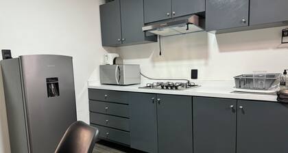 Departamento de 2 recamaras en la avenida principal de la capital