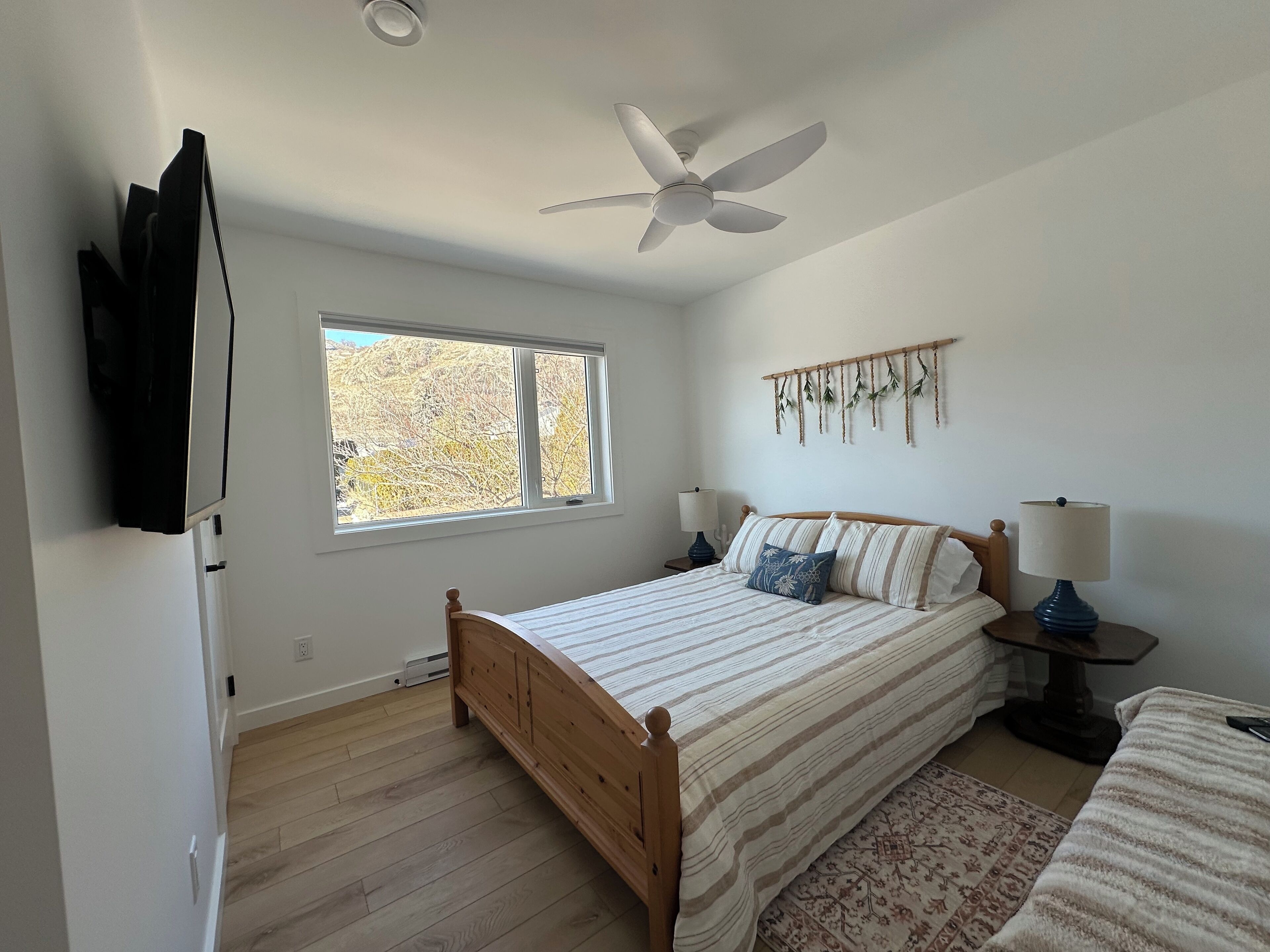 2 bedrooms, iron/ironing board, travel crib, free WiFi