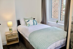 2 Schlafzimmer, Bügeleisen/Bügelbrett, Internetzugang, Bettwäsche
