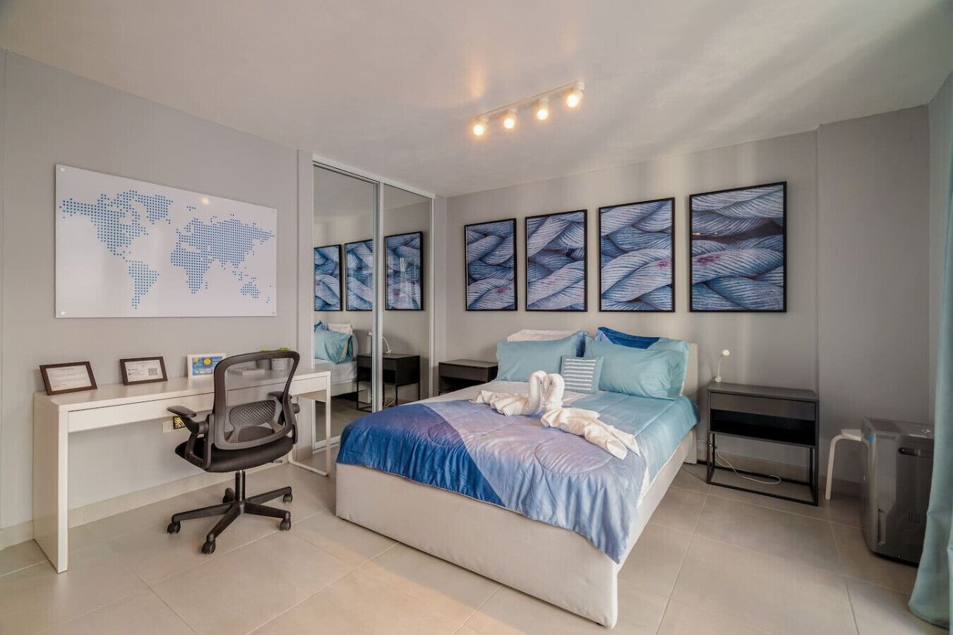 Desk, iron/ironing board, free WiFi, bed sheets