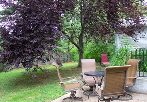 House | 10 bedrooms - Huge Manor w Indoor Hot Tub and Pool Table (Bloomington)