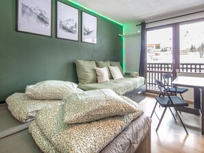 Room - Beautiful renovated studio, balcony, 4pers (Chamrousse)