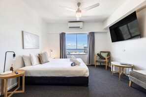 Desk, iron/ironing board, travel cot, WiFi