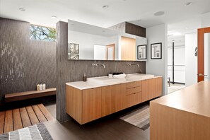 Shower, towels