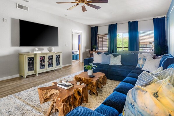 Smart TV - NEW Condo in McCormick Ranch/Scottsdale (Scottsdale)
