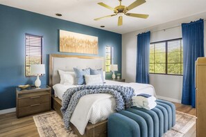 3 habitaciones, escritorio, tabla de planchar con plancha y wifi gratis 