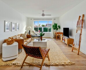 TV connectée, cheminée