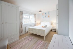 3 bedrooms, iron/ironing board, travel cot, WiFi