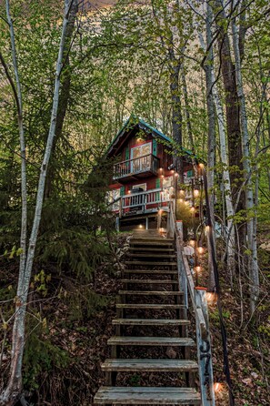 Exterior - New England Lakeside Chalet near Downtown Wilmington & Mt Snow VT l Pet Friendly (Wilmington)