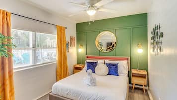 2 bedrooms, desk, iron/ironing board, free WiFi