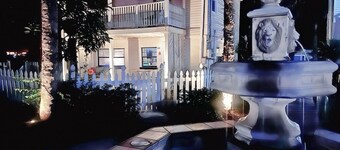 Unwind in DeLand: Fire Pit Nights & Downtown Delights!