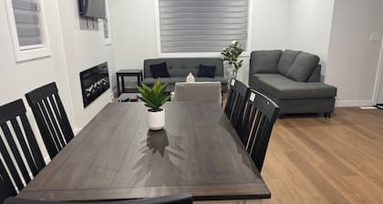 Modern n’ cozy 4 Bedroom 3 full bath home